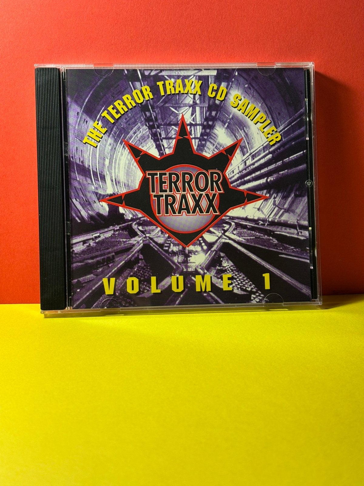 Terror traxx - cd sampler volume 1 / nieuwstaat, CD & DVD, CD | Dance & House, Envoi, Comme neuf, Hardcore