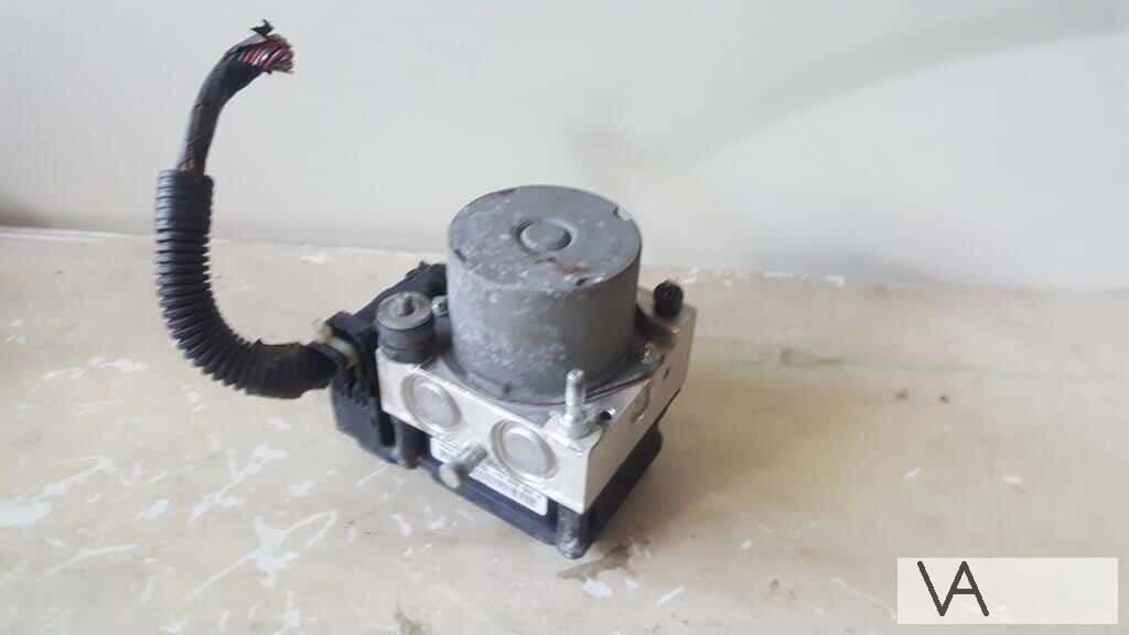 Peugeot 107 Citroen C1 Toyota Aygo 2005 - 2014 abs pomp €20, Gebruikt, -, -, Ophalen of Verzenden