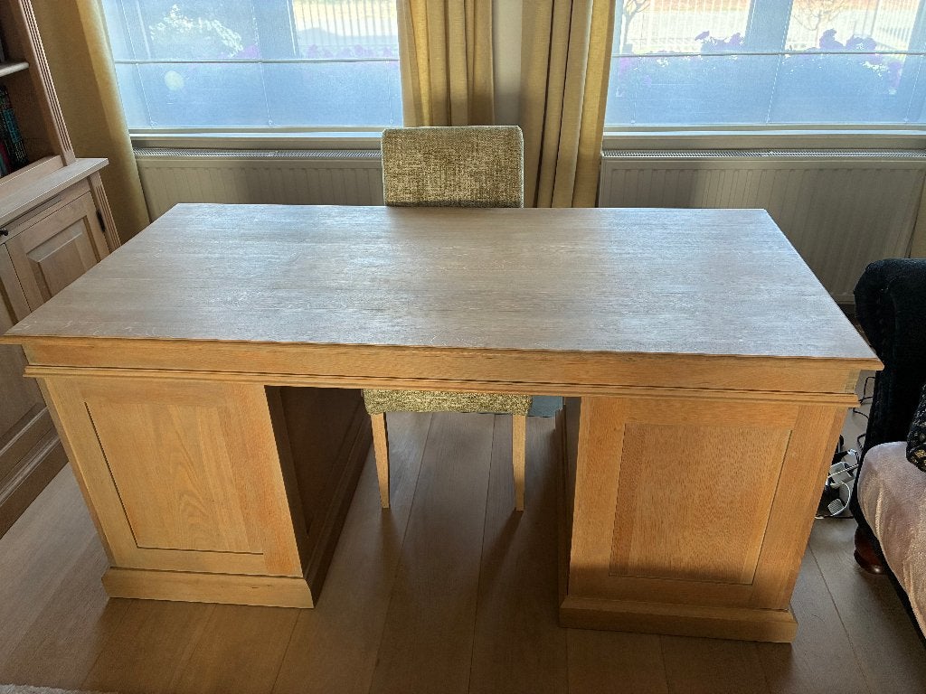 massief eiken bureau, Huis en Inrichting, Ophalen, Opbergruimte, Hout, Zo goed als nieuw