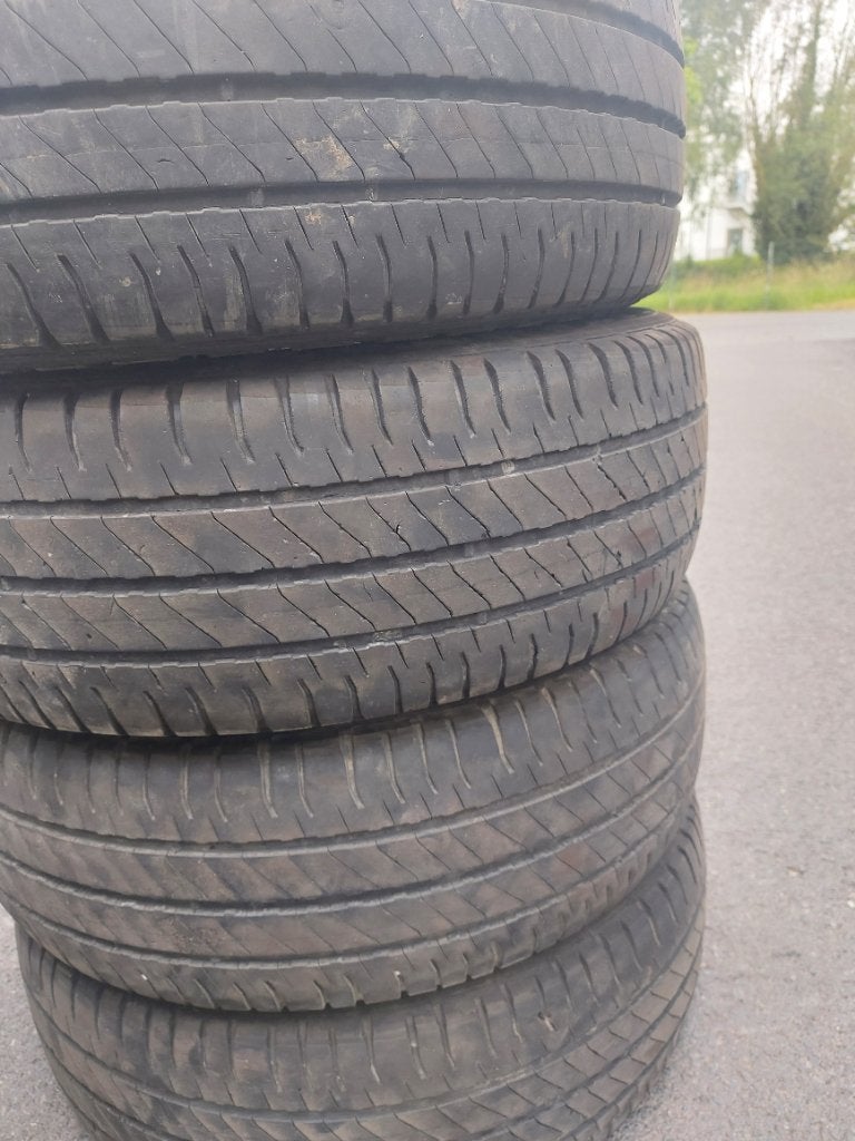 Michelin banden 215/70R15c, Auto-onderdelen, Ophalen, 15 inch, All Season, Band(en)