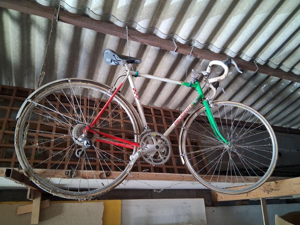 Vélo course Peugeot vintage, Ophalen