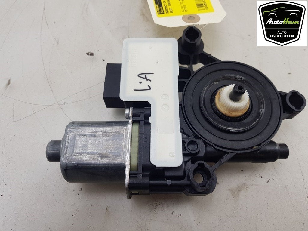 MOTEUR LEVE VITRE ELECTRIQUE Arona (KJX) (|5Q0959407D|), Utilisé, Seat