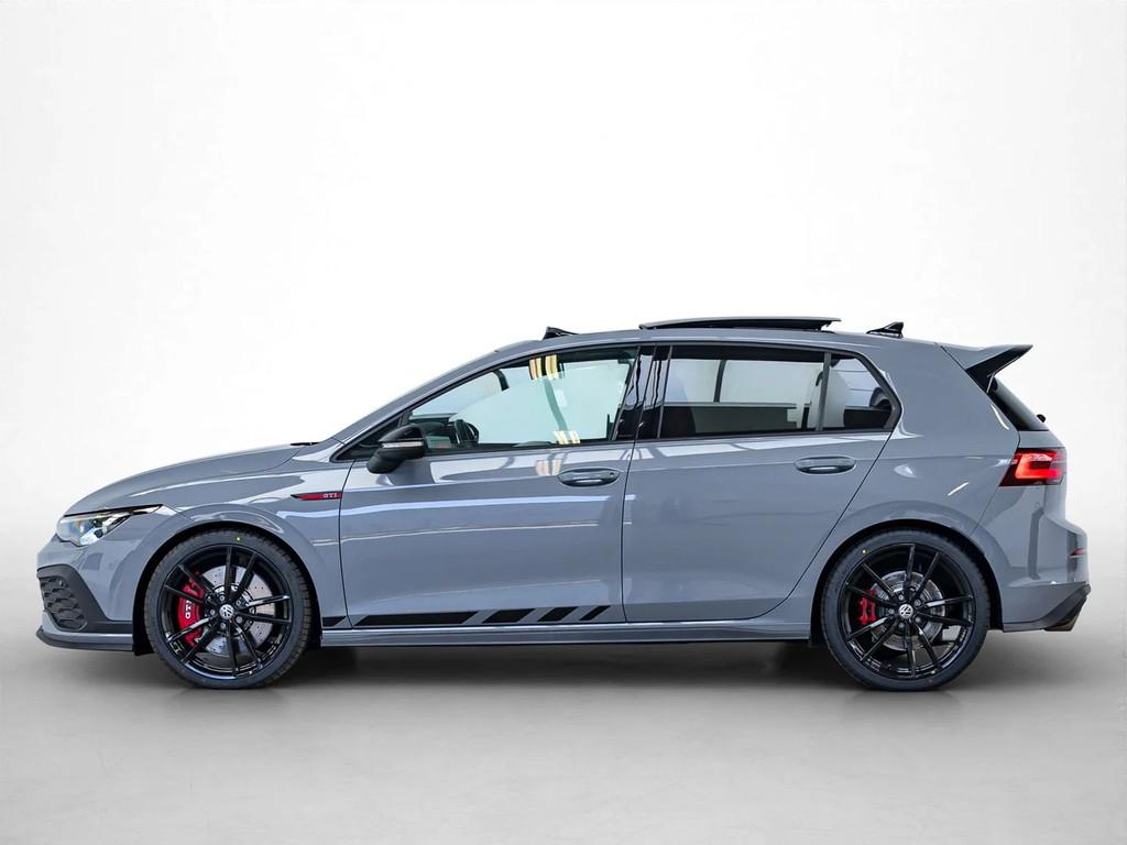 Volkswagen Golf GTI CLUBSPORT|AKRAPOVIC|PANO|IQLIGHTS|ALCANT, Automaat, Gebruikt, 1984 cc, Alcantara