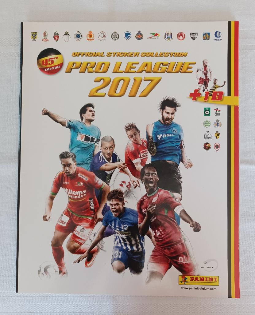 Leeg Panini album Pro league 2017, Ophalen of Verzenden, Zo goed als nieuw, Meerdere stickers