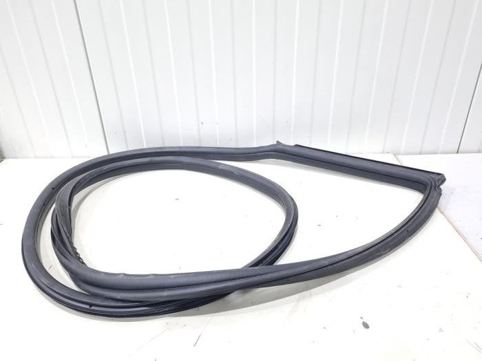 Joint caoutchouc portière 2portes droite d'un BMW 1-Serie, Autos : Pièces & Accessoires, -, 3 mois de garantie, Utilisé, -