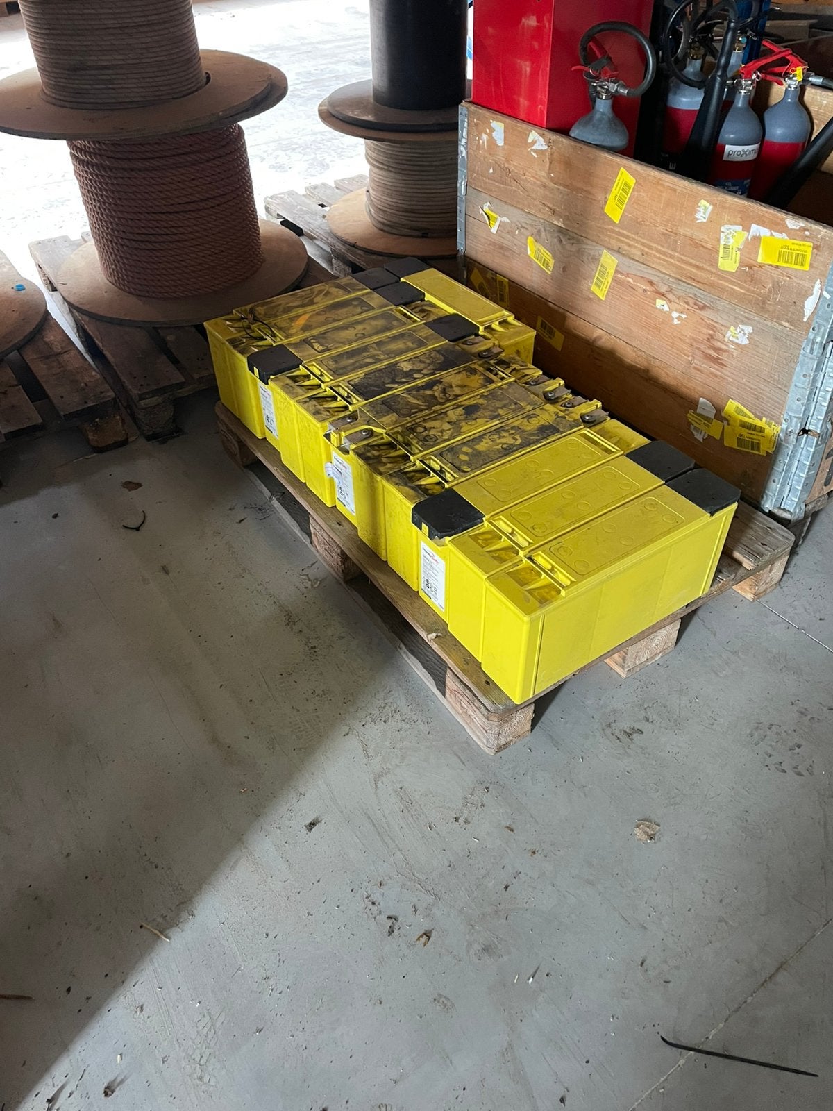Batterie pour paneaux solaire, Enlèvement