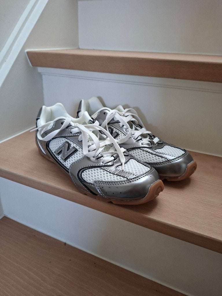 Sneakers new balance miu miu look maat 40, Autres couleurs, Sneakers et Baskets, New Balance, Comme neuf
