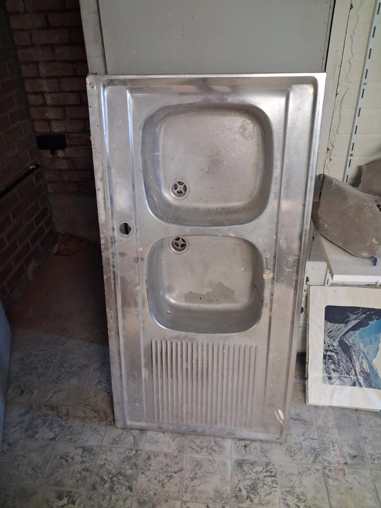 Wasbak dubbel., Huis en Inrichting, Ophalen