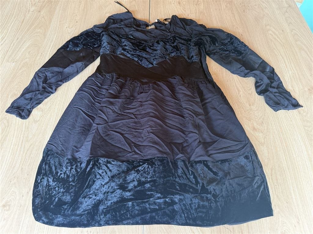 Twinset Milano Zwarte Velvet Chiffon Jurk - Maat 42, Ophalen of Verzenden, Zo goed als nieuw, Maat 42/44 (L)