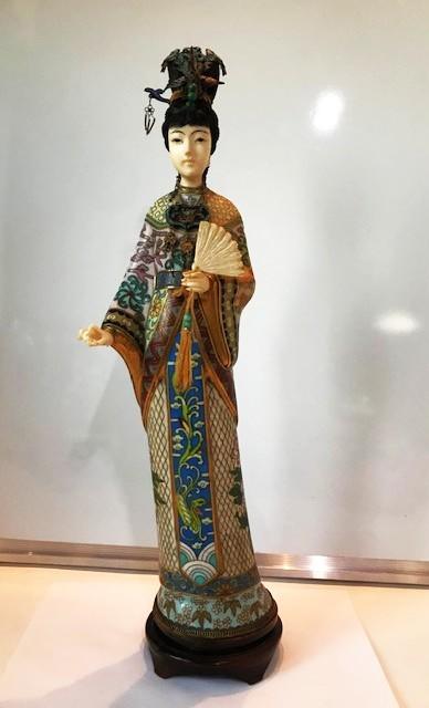 Geisha cloisonnée bronze émaillé 35 H rare 😍✨🎁🤗👌, Statue, Peint, Enlèvement ou Envoi, Asie