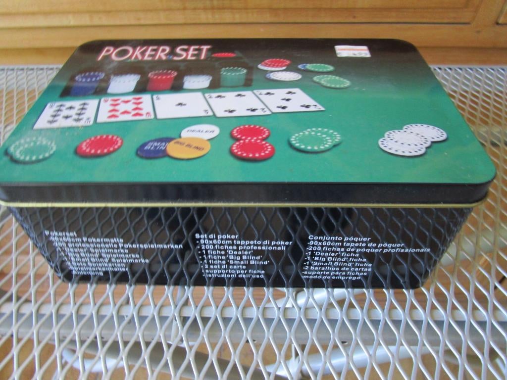 Ping pong & pokerspel, Ophalen