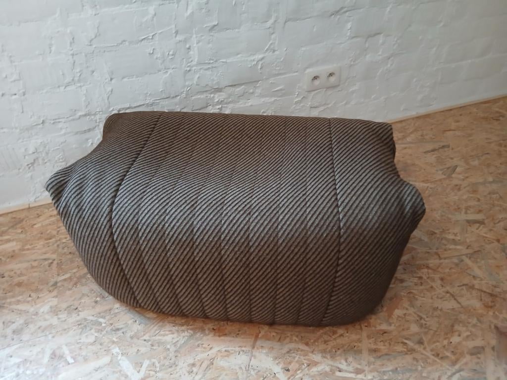 Vintage Ligne Roset poef, Huis en Inrichting, Ophalen, Stof