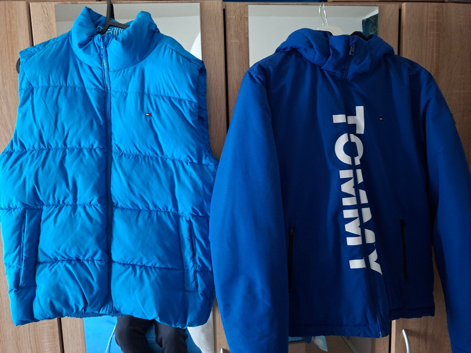 Tommy hilfiger winterjas en body maatje 176 nieuw, Enfants & Bébés, Enlèvement ou Envoi