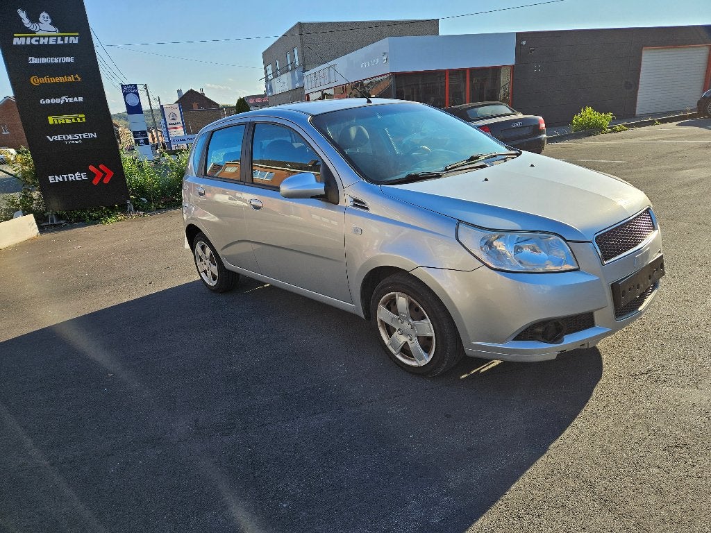 Chevrolet AVEO1.2Ess2010clim168mkm tb.état roule impeccable, Auto's, Aveo, Elektrische ramen, 62 kW, 5 deurs
