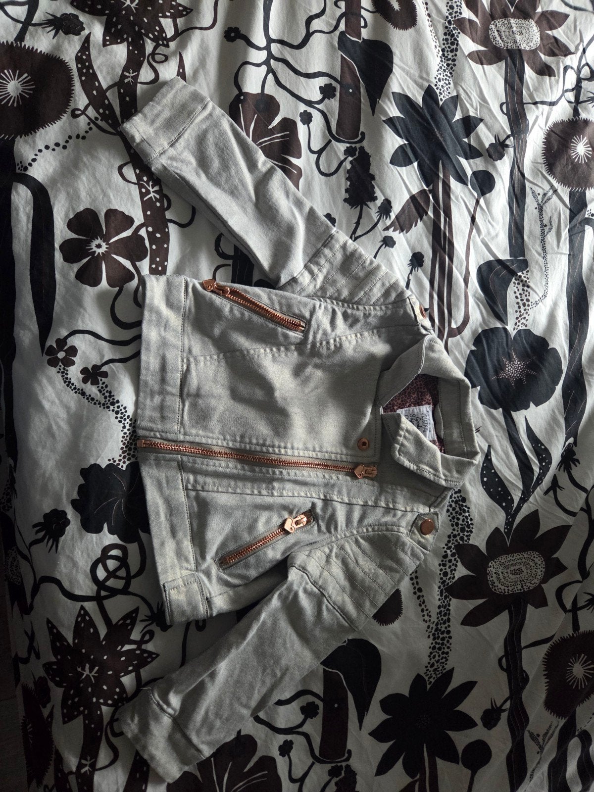grijze jasje, Kinderen en Baby's, Ophalen, Gebruikt, Maat 98