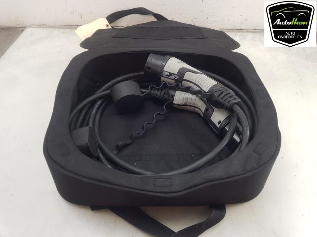 DIVERS Oplaadkabel elektrische auto 208 II (UB / UH / UP), Autos : Pièces & Accessoires, Utilisé, Peugeot