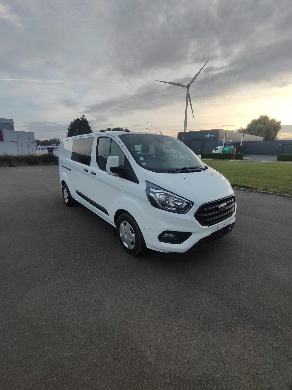 Ford transit custom  2023, Autos, Euro 6, Autre, Noir, 5 portes
