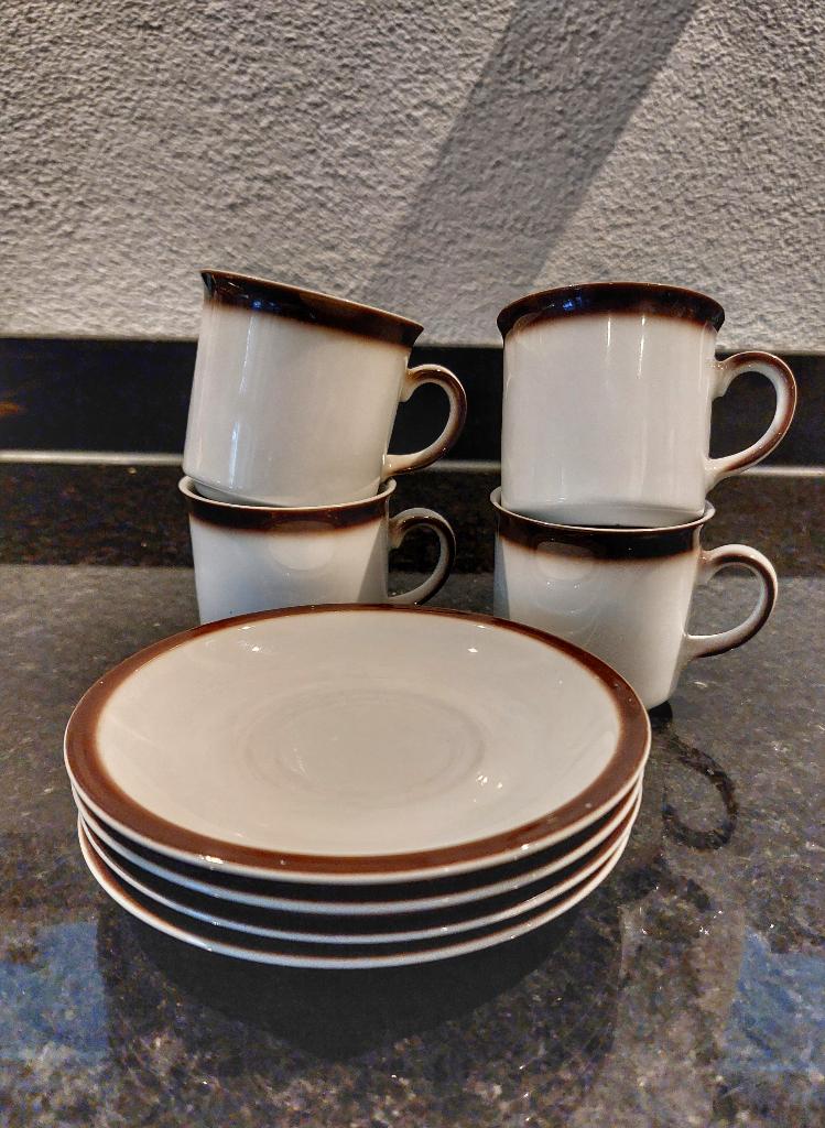 Vintage Douwe Egberts koffiekopjes en schotels, Maison & Meubles, Cuisine | Vaisselle, Comme neuf, Tasse(s) et/ou soucoupe(s)