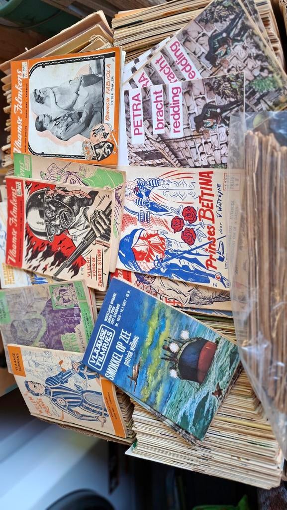 Grote verzameling Vlaamse filpjes, Boeken, Ophalen