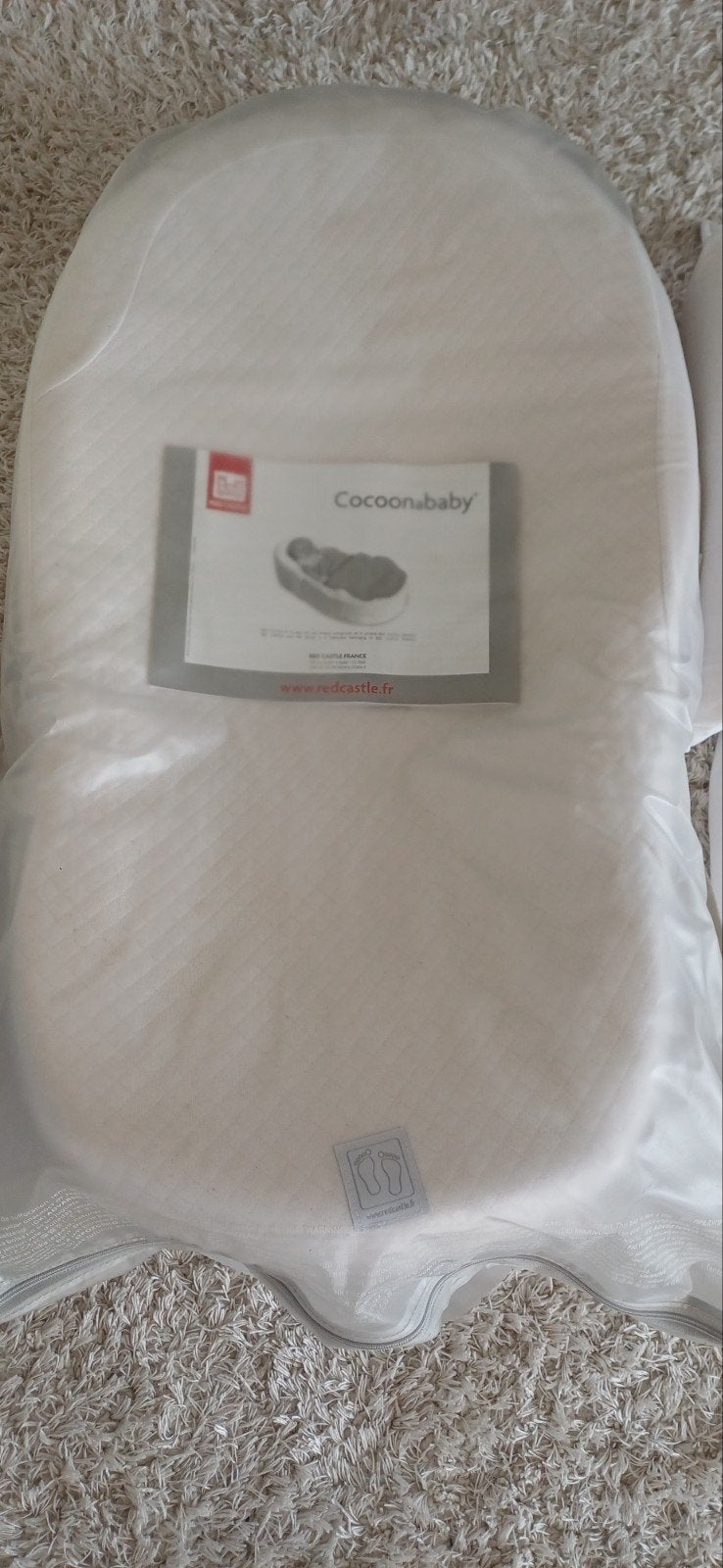 Red Castel babymatras met accessoires, Kinderen en Baby's, Ophalen