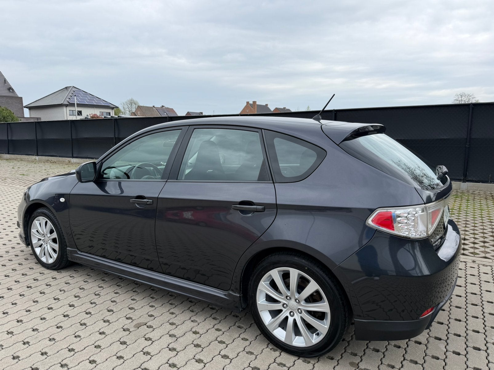 Subaru 2.0d jaar 2010, Autos, Saab, Achat, Entreprise, Boîte manuelle, 5 portes