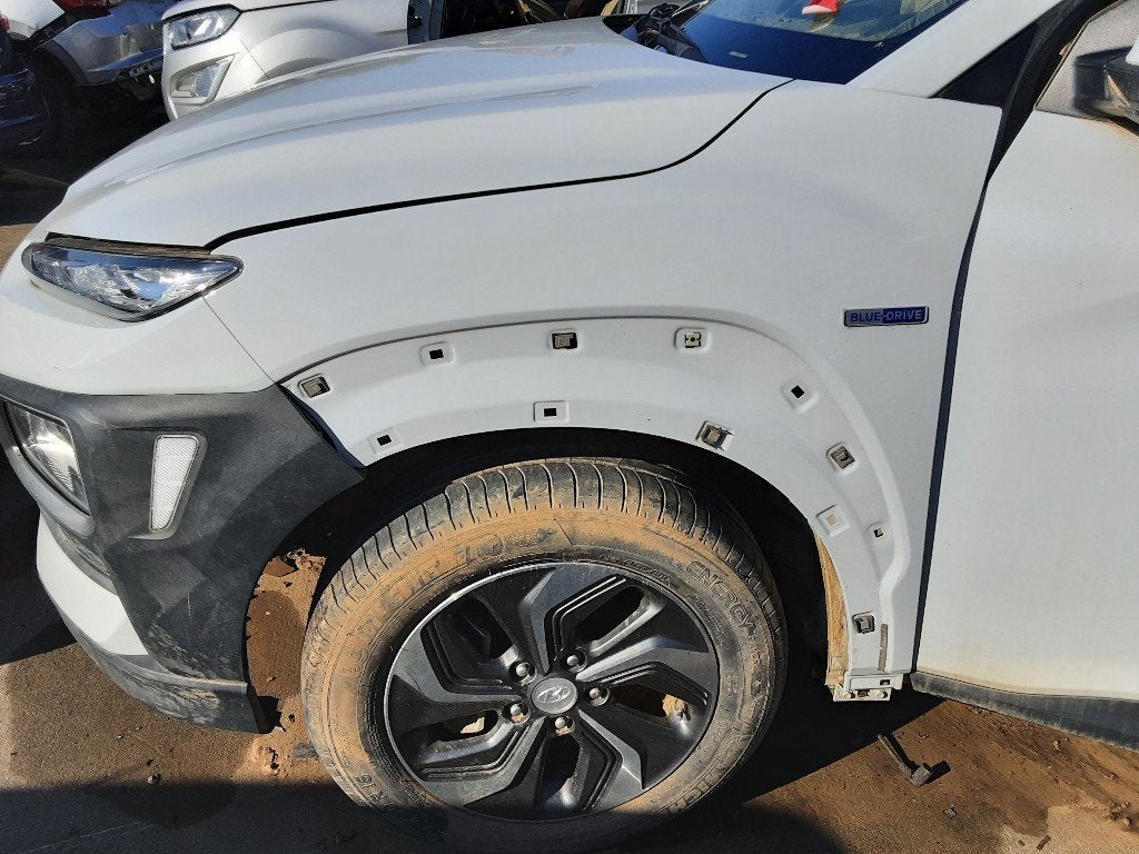 AILE AVANT GAUCHE Hyundai Kona (OS) (01-2017/04-2023), Hyundai Motor Deutschland GmbH, Garde-boue, Kaiserleipromenade 5
63067  Offenbach am Main, DE
