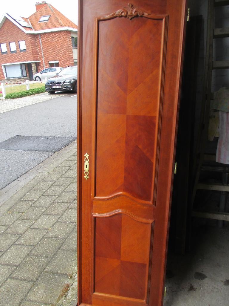 Kleerkast in kerselaar 4 deuren, Avec tablette(s), 200 cm ou plus, Cerisier, Klasiek