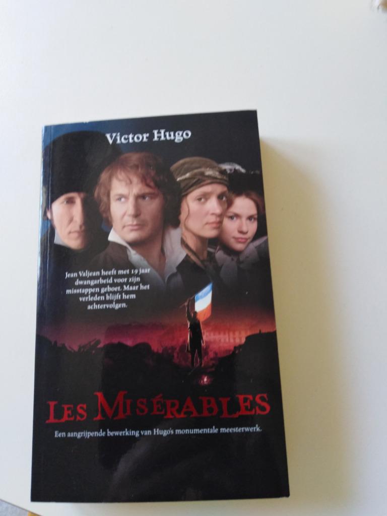 Reeks boeken Victor Hugo ( NL en FR), Enlèvement ou Envoi