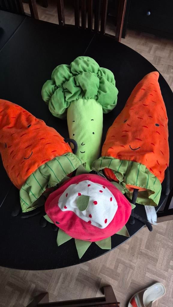 Jouets en forme de legumes de IKEA gratuit, Utilisé