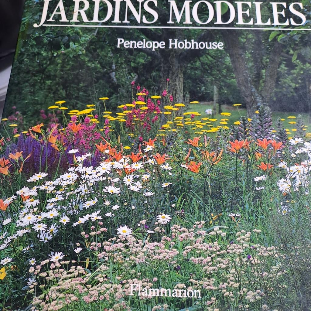 Jardins modeles, Boeken, Ophalen of Verzenden