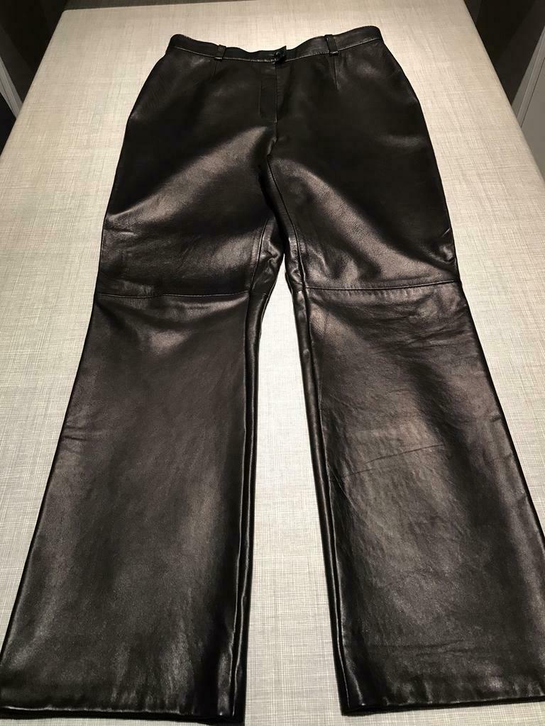 Pantalon femme en cuir de veau noir. Nouvelle. Taille 42, Enlèvement ou Envoi, Longs, Noir, Taille 42/44 (L)