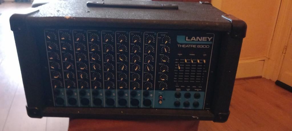 Amplificateur laney 8300, Enlèvement, Comme neuf