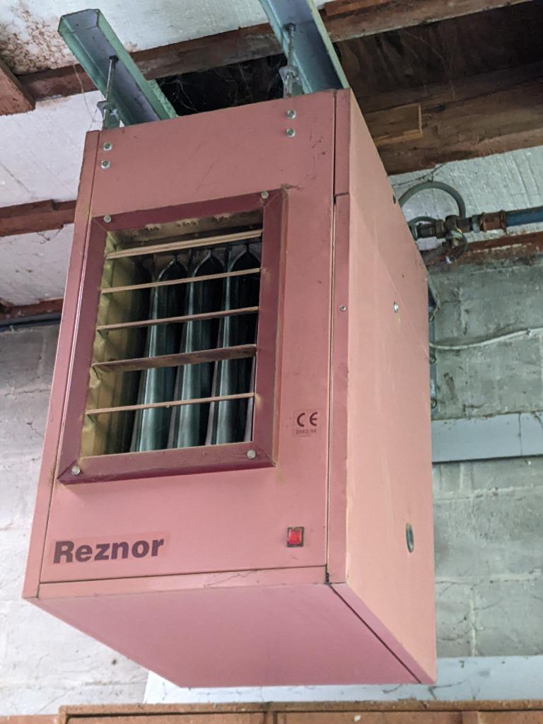 Reznor verwarmingstoestel werkplaats, Ophalen, Gebruikt