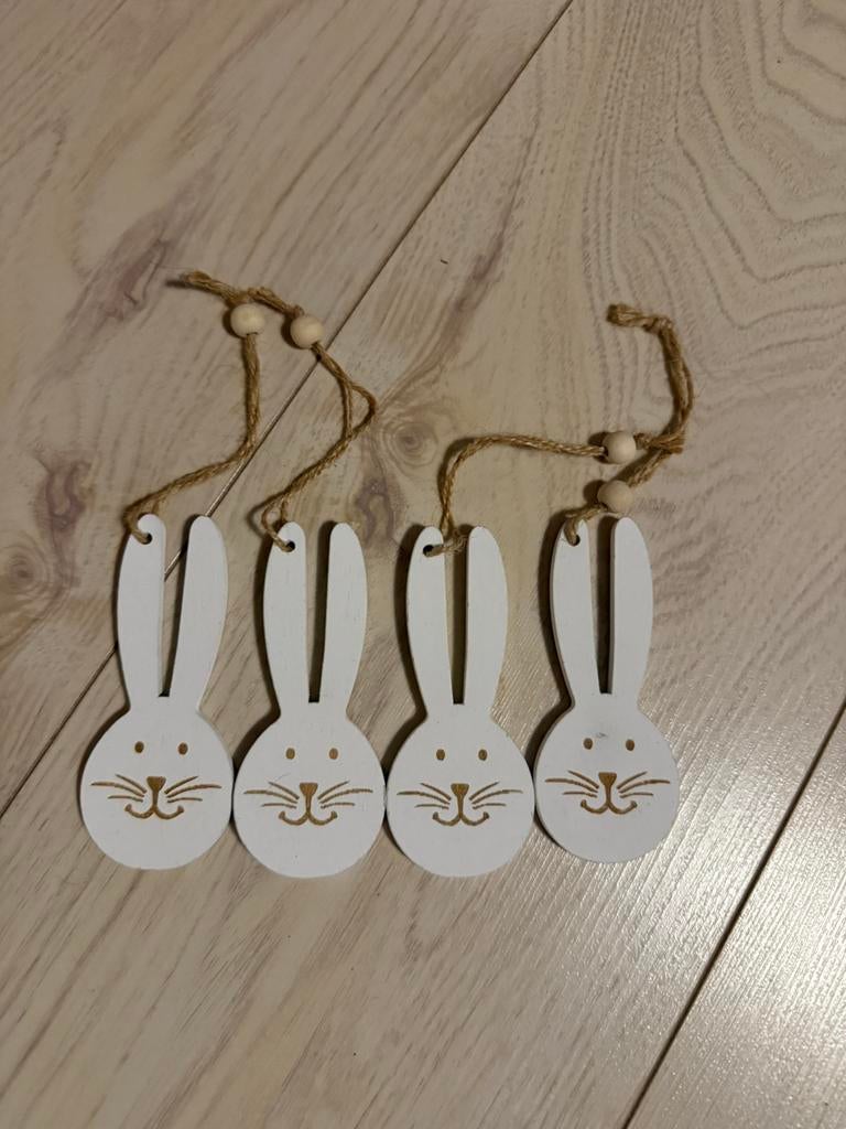4 houten paashangers, Diversen, Pasen, Ophalen of Verzenden, Nieuw