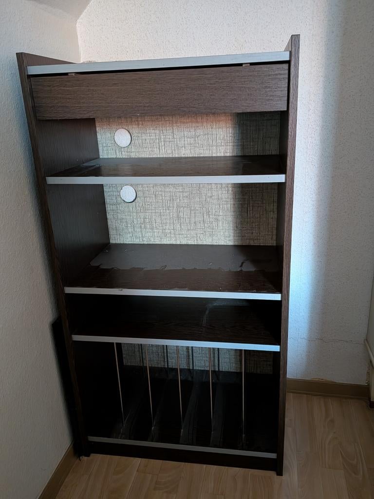 Kastje voor muziekinstallatie., Huis en Inrichting, Ophalen