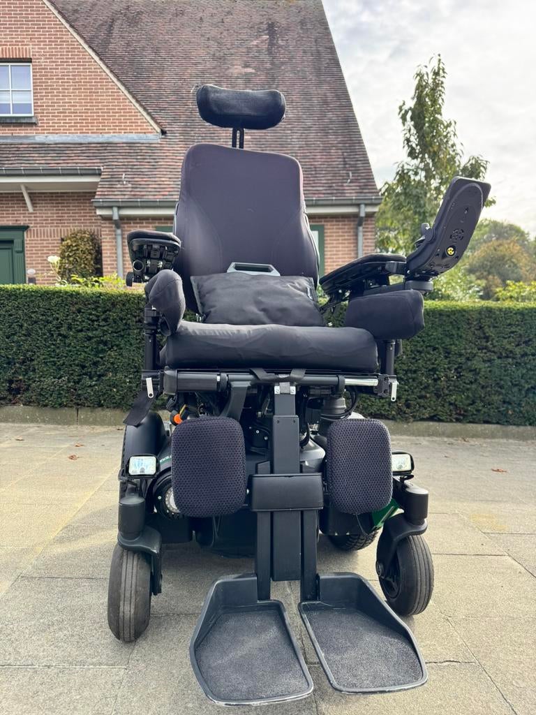 Permobil M3 Electrische rolstoel 6wiel Full optie Rolwagen, Diversen, Ophalen of Verzenden, Inklapbaar, Zo goed als nieuw, Elektrische rolstoel