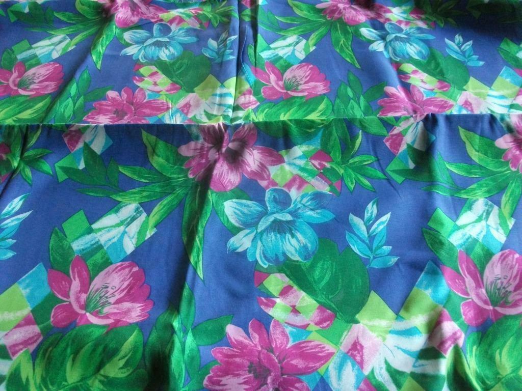 4 verschillende zomerstofjes - stofrestjes, Hobby & Loisirs créatifs, Tissus & Chiffons, Comme neuf, Coton, 120 cm ou plus, 30 à 200 cm
