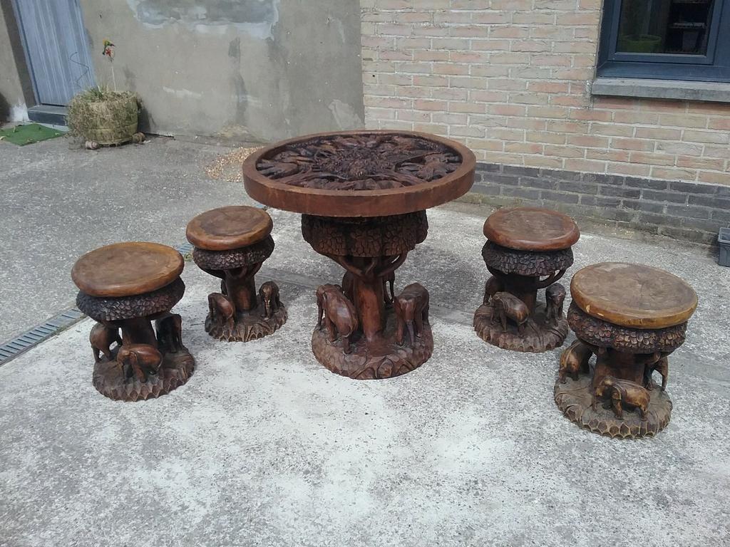 Olifantset tafelset met krukken, Antiek en Kunst, Ophalen