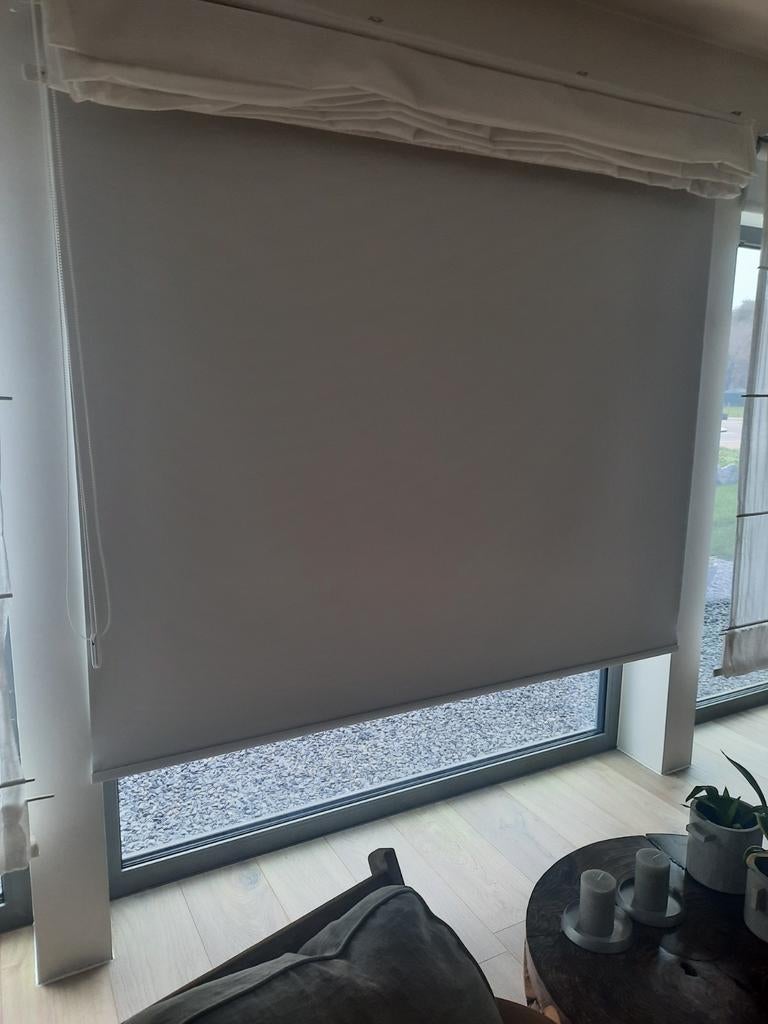 Verduisteren gordijnen. Kleur wit. Licht gebroken wit. 5 stu, Jardin & Terrasse, Protection solaire, Comme neuf, Enlèvement