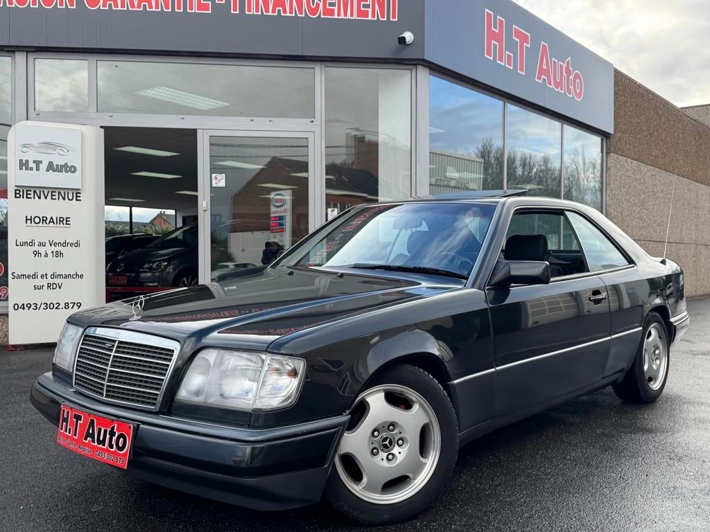 Mercedes-Benz CE 220 Ancetre/Tres Bon Etat/158.000 Kilometre, Autos, Mercedes-Benz, Entreprise, Achat, CL, ABS, Airbags, Alarme