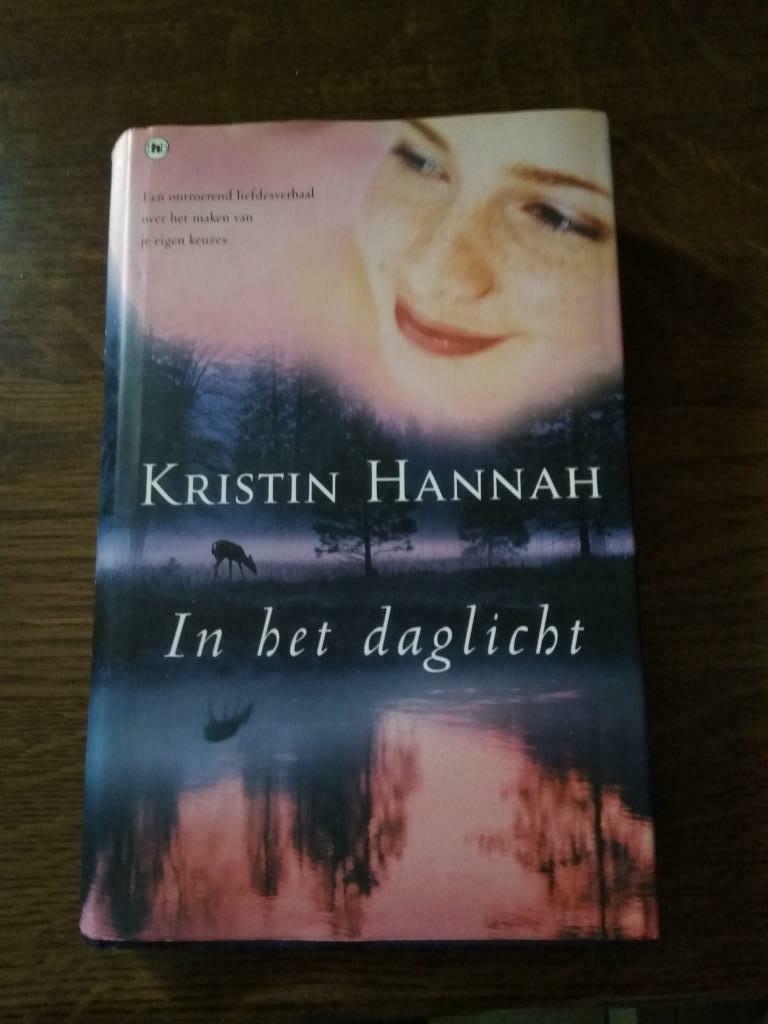 Roman 'In het daglicht' - Kristin Hannah, Enlèvement ou Envoi