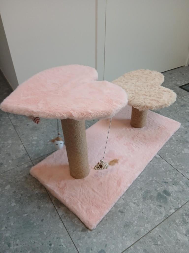 Krabpaal in hartvorm NIEUW, Dieren en Toebehoren, Krabmeubelen, Ophalen, Nieuw, Krabpaal