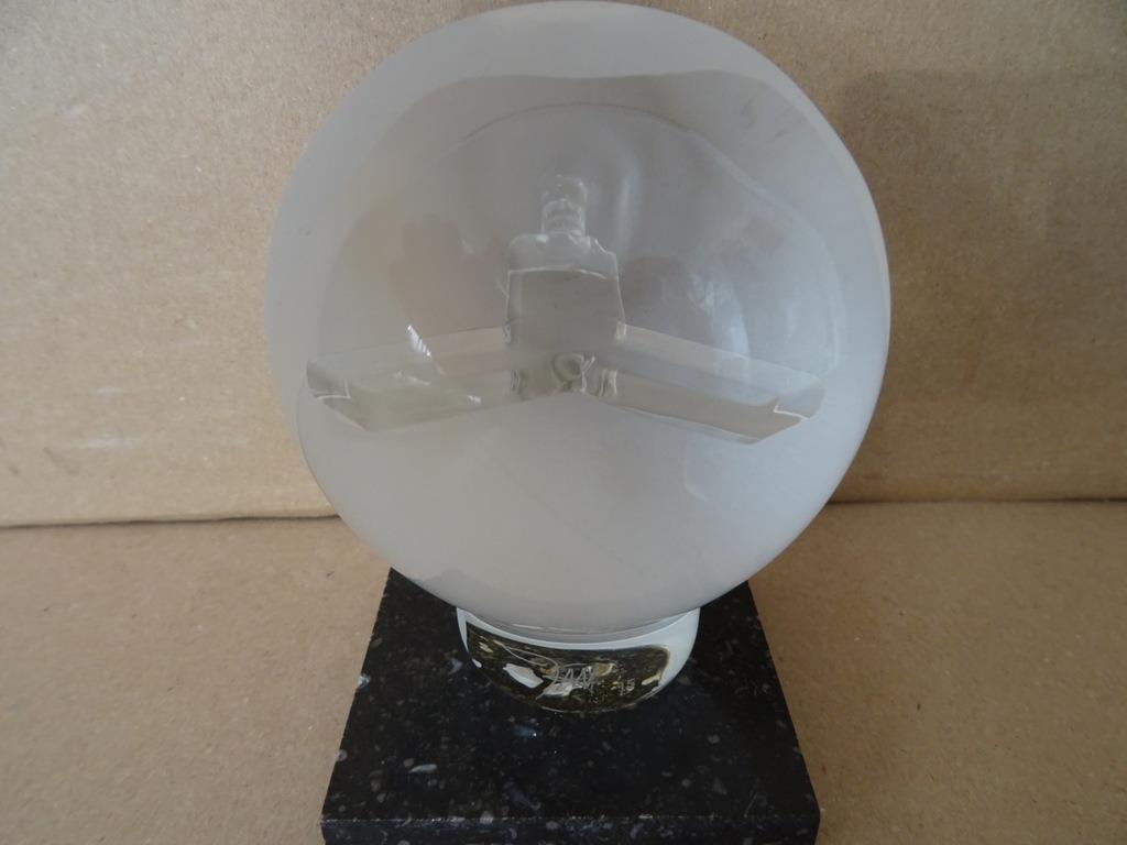 Curiosa design beeld unicum beeld glazen bol beeld 12cm 1995, Ophalen of Verzenden