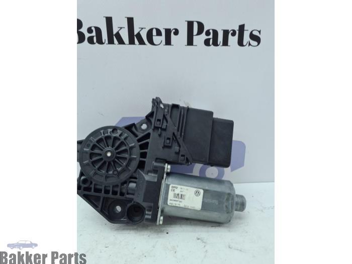 Moteur de vitre portière d'un Volkswagen Golf, Volkswagen, -, 3 mois de garantie, Utilisé
