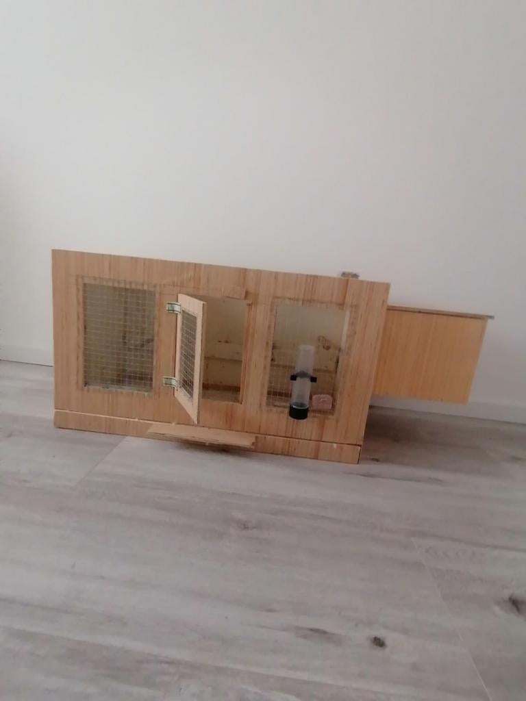 Kooi, Dieren en Toebehoren