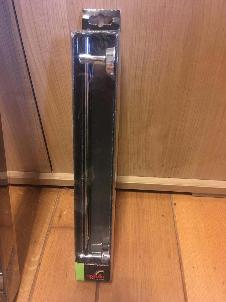 Nieuwe handdoekhouder spirella 40cm, Ophalen of Verzenden, Nieuw