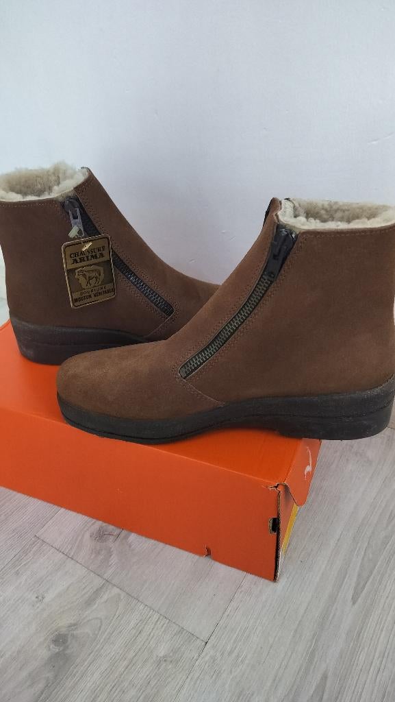 Bottines neufs en daim et vrai laine, Neuf, Arima, Brun, Enlèvement