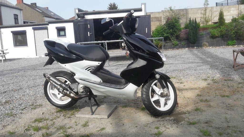 Yamaha Nitro, Vélos & Vélomoteurs, Enlèvement, Comme neuf