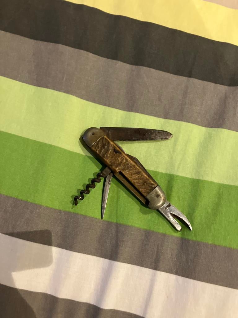 Vintage Zwitsers zakmes, Caravans en Kamperen, Ophalen of Verzenden, Gebruikt