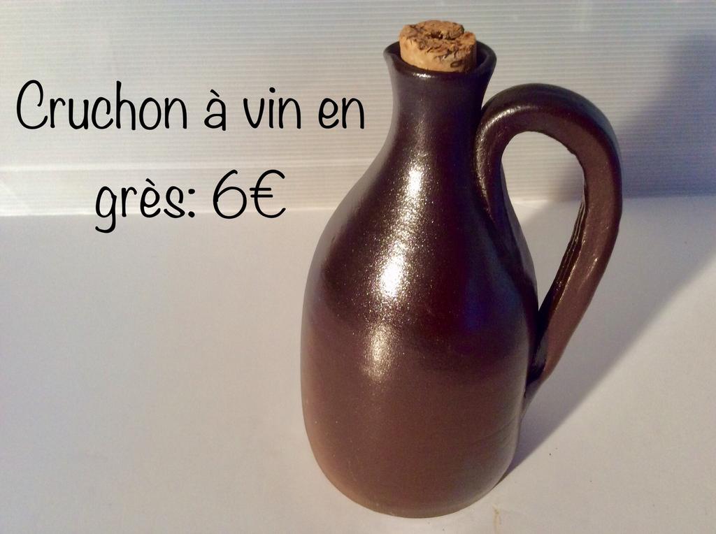 Cruchon à vin